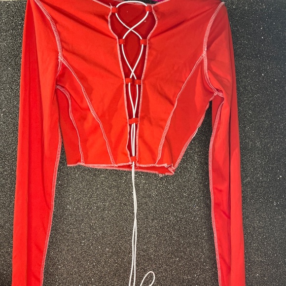 Liv a lil - Picture 2 of 3